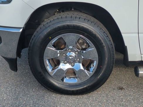 Used 2022 RAM 1500 Big Horn RWD image 11