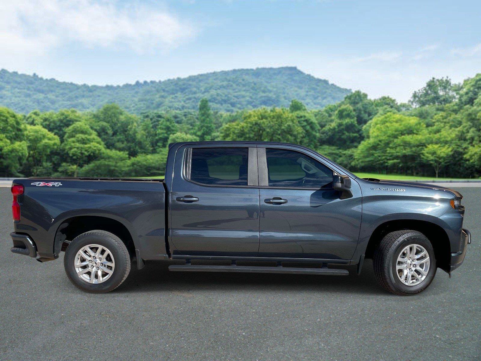 Used 2019 Chevrolet Silverado 1500 RST w/ All-Star Edition AWD/4WD image 2