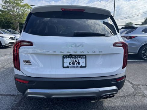 Used 2022 Kia Telluride SX w/ SX Prestige Package AWD/4WD image 4