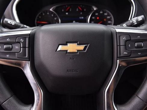 Used 2025 Chevrolet Blazer LT AWD/4WD image 16
