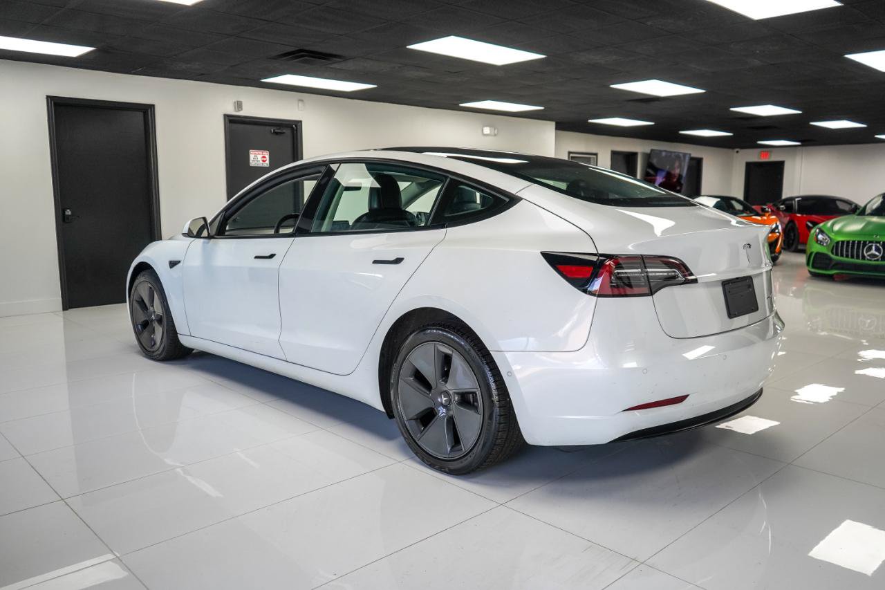 Used 2022 Tesla Model 3 Long Range AWD/4WD image 5