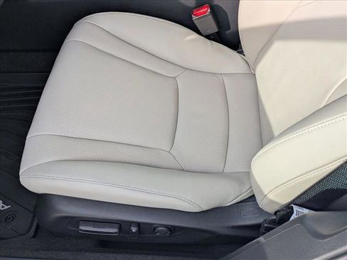 New 2025 Honda Accord Touring image 4