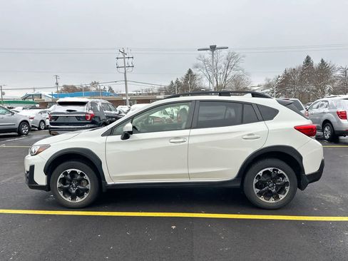Certified 2023 Subaru Crosstrek 2.0i Premium image 10
