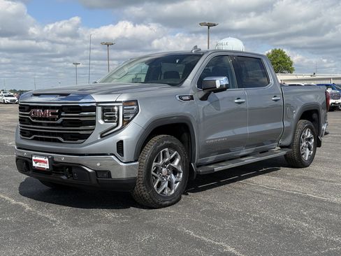 New 2026 GMC Sierra 1500 SLT AWD/4WD image 8