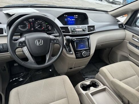Used 2014 Honda Odyssey EX image 8
