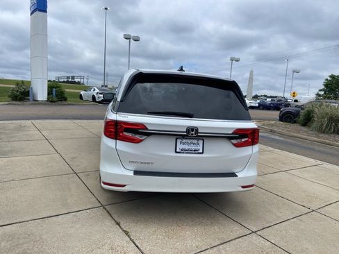 Used 2024 Honda Odyssey EX-L image 8