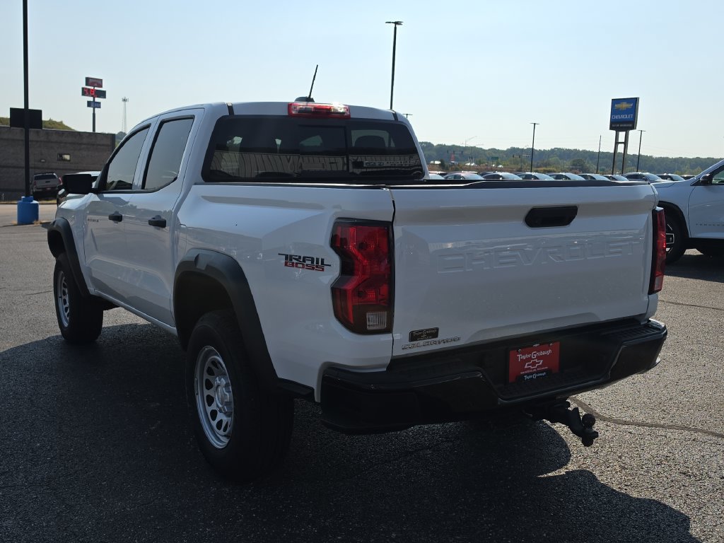 Used 2024 Chevrolet Colorado Trail Boss w/ Advanced Trailering Package AWD/4WD image 6
