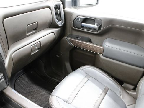 Used 2023 GMC Sierra 3500 Denali AWD/4WD image 33