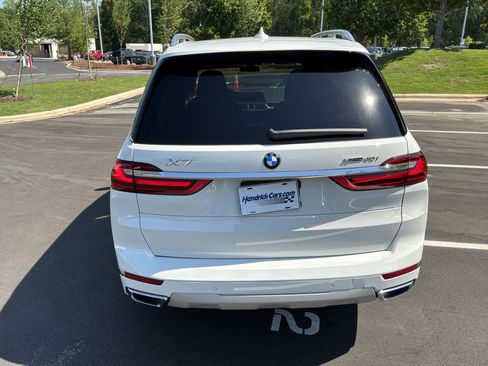 Used 2021 BMW X7 xDrive40i w/ Executive Package AWD/4WD image 8