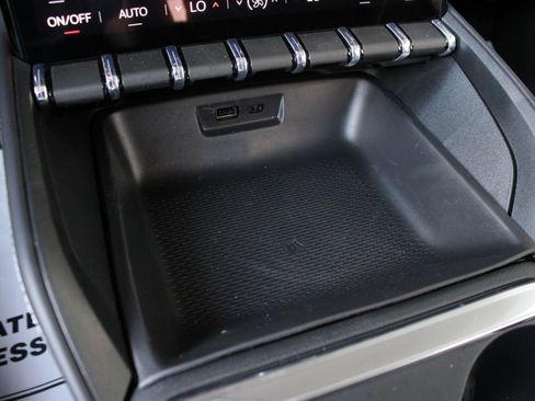 New 2027 GMC Terrain Denali w/ LPO, Floor Liner Package AWD/4WD image 45
