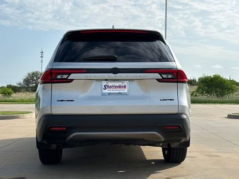 Used 2024 Toyota Grand Highlander Limited image 7