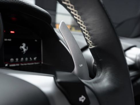 Used 2021 Ferrari 812 GTS RWD image 43