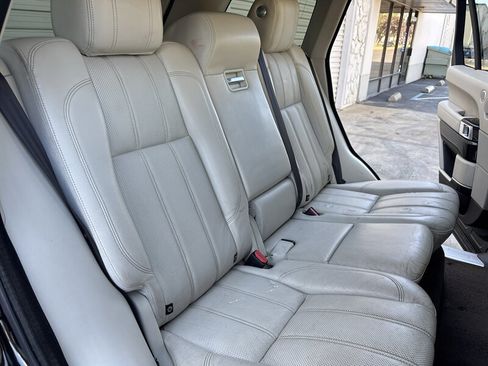 Used 2013 Land Rover Range Rover HSE AWD/4WD image 36