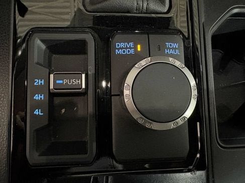 Used 2024 Toyota Tundra SR5 w/ SR5 Convenience Package AWD/4WD image 16