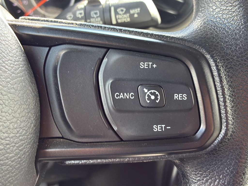Used 2021 Jeep Wrangler Unlimited Sport AWD/4WD image 37