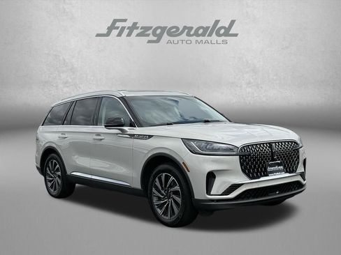 Used 2025 Lincoln Aviator AWD w/ Equipment Group 101A image 1