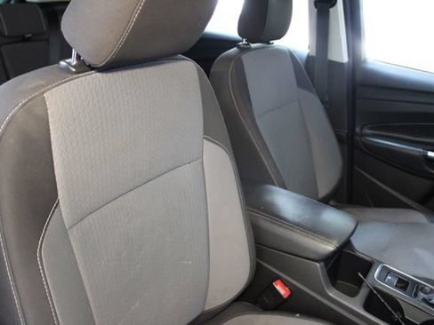 Used 2018 Ford Escape SE AWD/4WD image 10