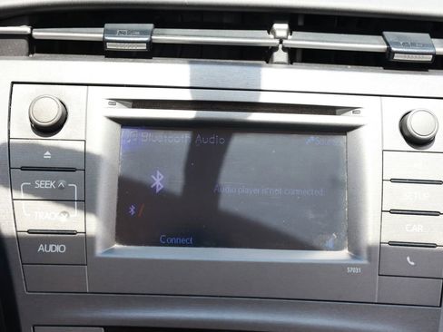 Used 2012 Toyota Prius Two FWD image 34