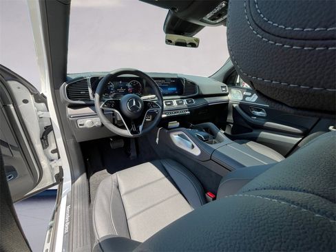 New 2025 Mercedes-Benz GLE 450 4MATIC image 7