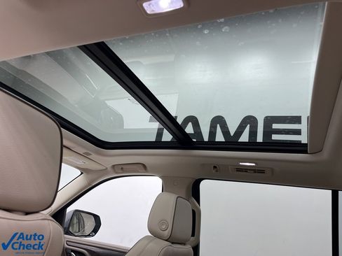 Used 2021 GMC Yukon XL Denali image 12