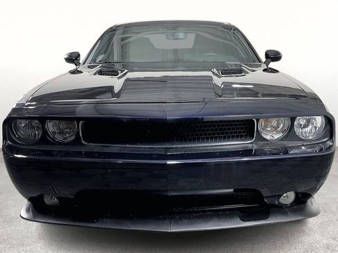 Used 2012 Dodge Challenger SXT image 5