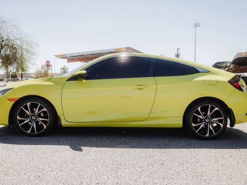 Used 2019 Honda Civic Sport image 9