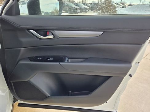 New 2025 MAZDA CX-5 AWD 2.5 S w/ Select Package image 6
