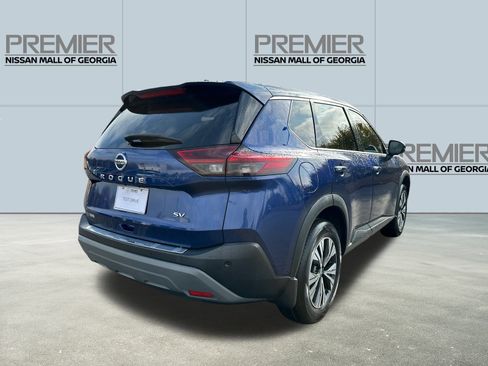 Certified 2021 Nissan Rogue SV image 5