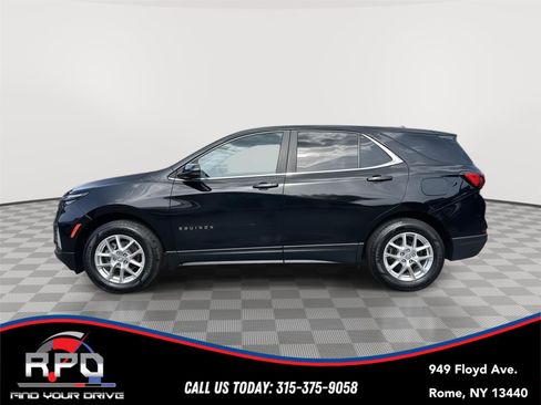 Used 2022 Chevrolet Equinox LT AWD/4WD image 2