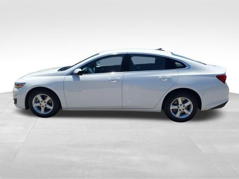 Used 2024 Chevrolet Malibu LS w/ Driver Confidence Package FWD image 7