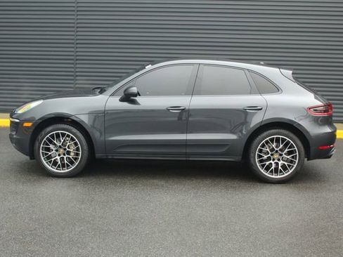 Used 2018 Porsche Macan S image 2