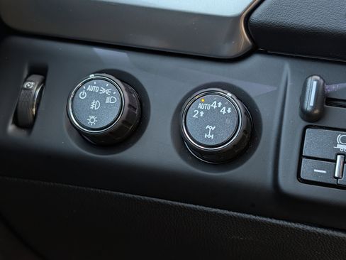 Used 2020 Chevrolet Tahoe Premier w/ Max Trailering Package image 32