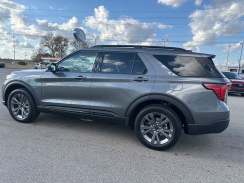 New 2026 Ford Explorer Active w/ Active Comfort Package image 29