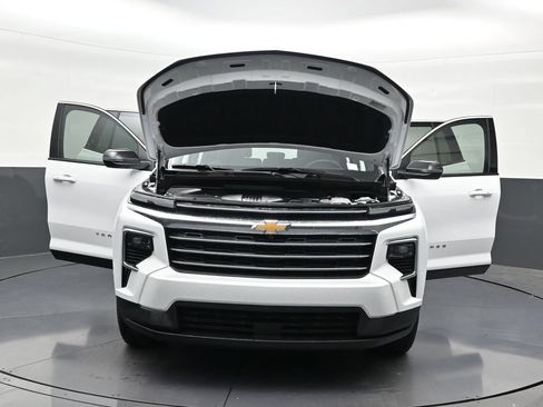 Used 2026 Chevrolet Traverse LT FWD image 37