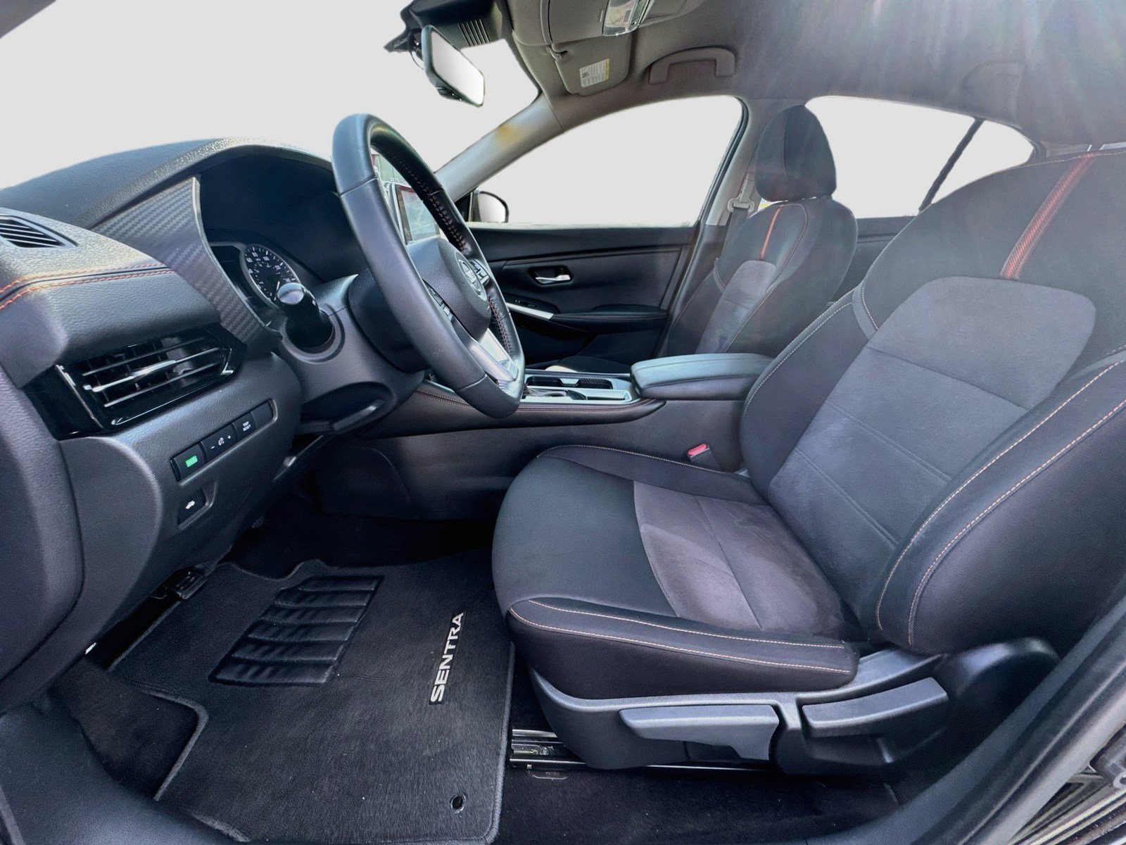 Used 2022 Nissan Sentra SR w/ Electronics Package FWD image 20