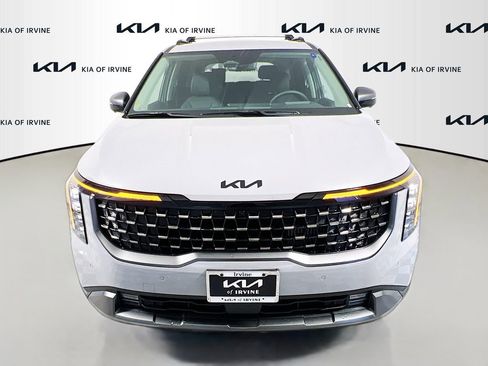 New 2026 Kia Carnival SX Prestige FWD image 2
