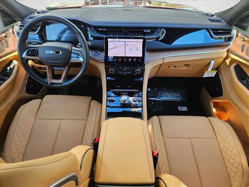 New 2025 Jeep Grand Cherokee L Summit image 14