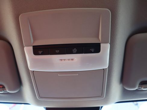 Used 2025 Nissan Sentra S image 25