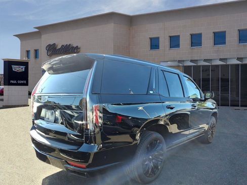 Certified 2024 Cadillac Escalade Sport w/ LPO, ONYX Package image 5