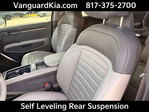 Certified 2024 Kia EV9 Land AWD/4WD image 13