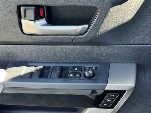 Used 2022 Toyota Tundra Limited image 27