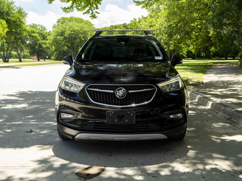 Used 2018 Buick Encore Preferred w/ Experience Buick Package FWD image 3