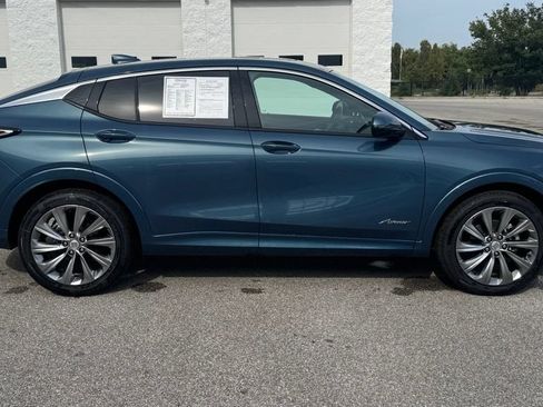 Used 2026 Buick Envista Avenir FWD image 2