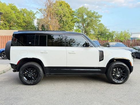 Used 2021 Land Rover Defender 110 X-Dynamic HSE AWD/4WD image 5