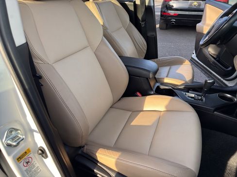 Used 2015 Toyota RAV4 Limited w/ Technology Package image 16