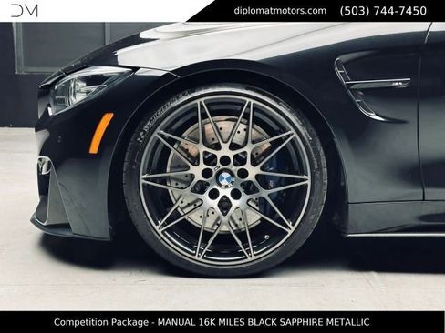 Used 2019 BMW M4 Coupe w/ Competition Package RWD image 36