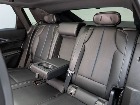 Used 2024 Cadillac Lyriq Luxury image 31