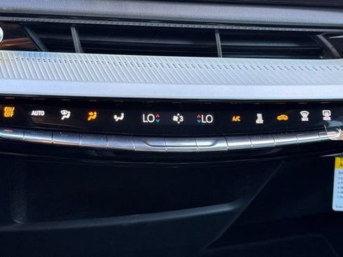 New 2026 Cadillac Optiq Sport 1 w/ LPO, Floor Liner Package AWD/4WD image 21