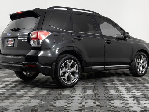 Used 2017 Subaru Forester 2.5i Touring image 8