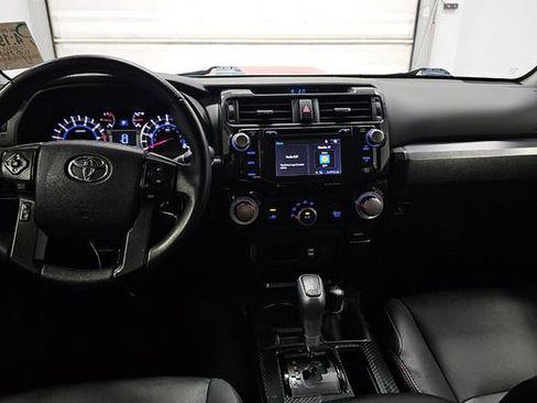 Used 2019 Toyota 4Runner TRD Off-Road Premium AWD/4WD image 13